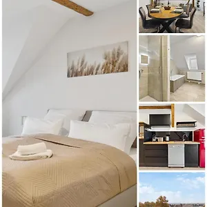  Apartment Easyapartments Stilvoll Zentral Balkon Hauptbahnhof Netflix 130m2